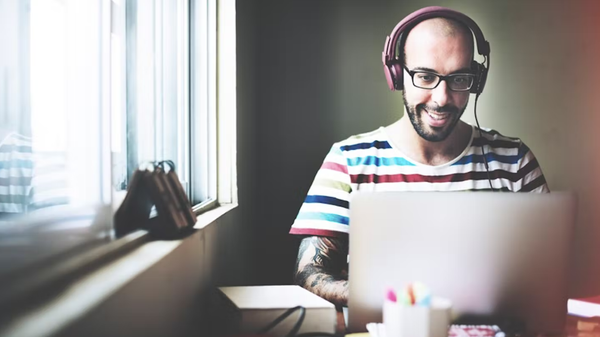 Mehr Erfolg im Job, Arbeiten und Musik hören