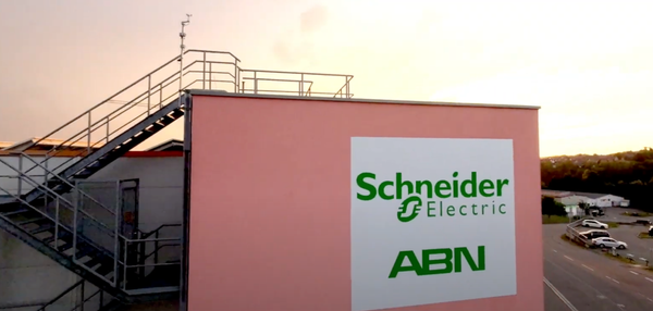 Wer steckt hinter Schneider Electric? Eigentümerstruktur enthüllt